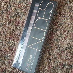L.A. Girl Eyeshadow Pallette Beauty Brick Nudes